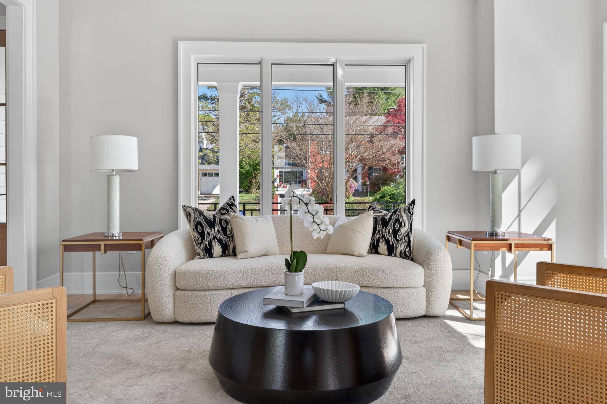 5326 MCKINLEY STREET