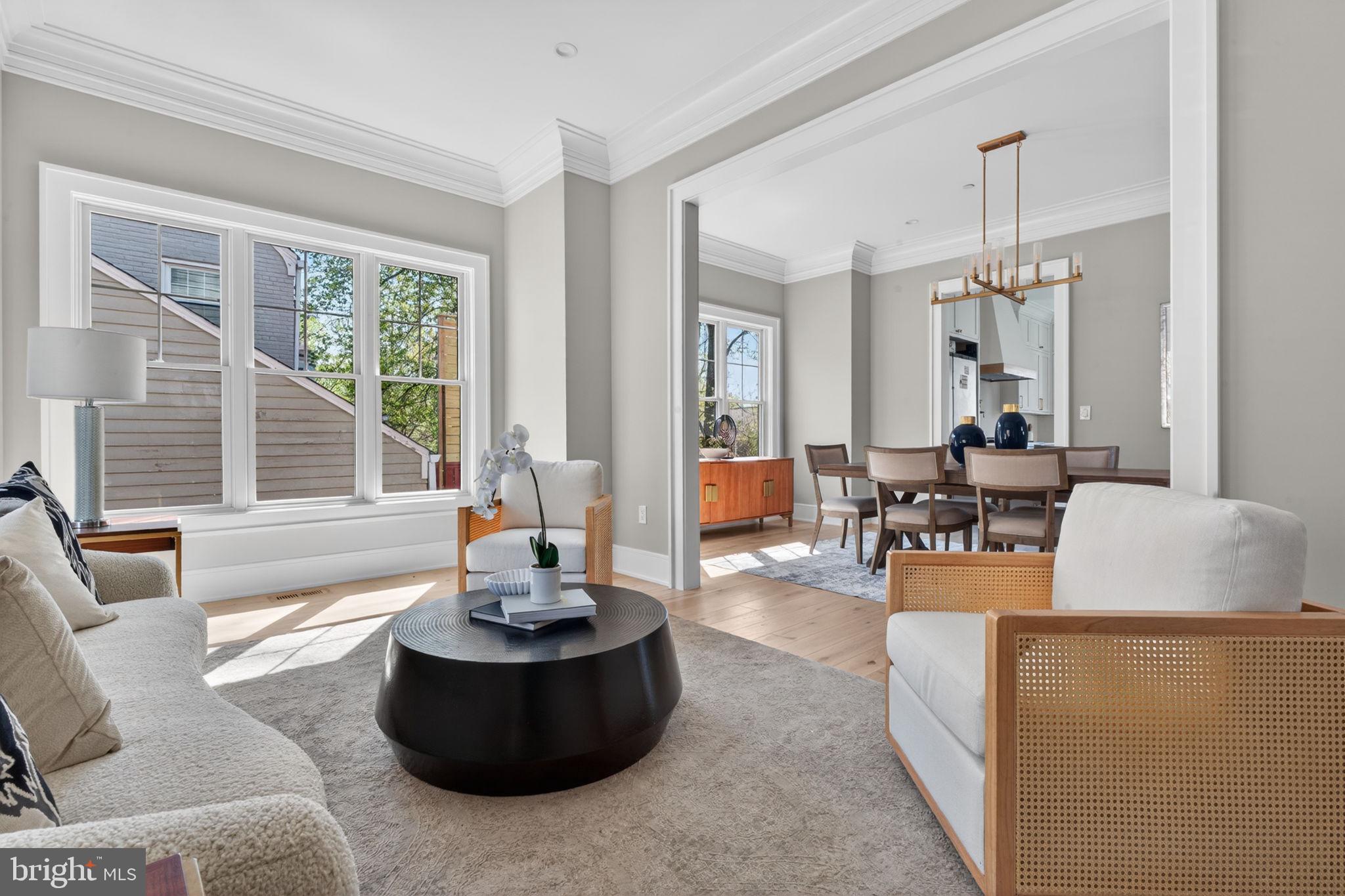 5326 MCKINLEY STREET