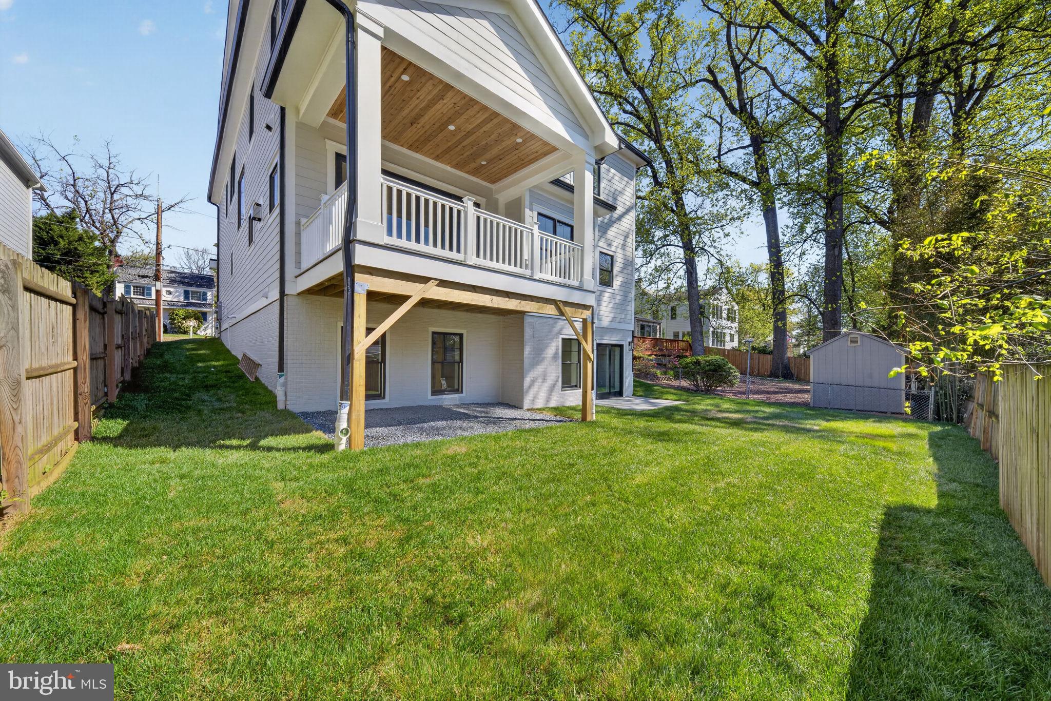 5326 MCKINLEY STREET