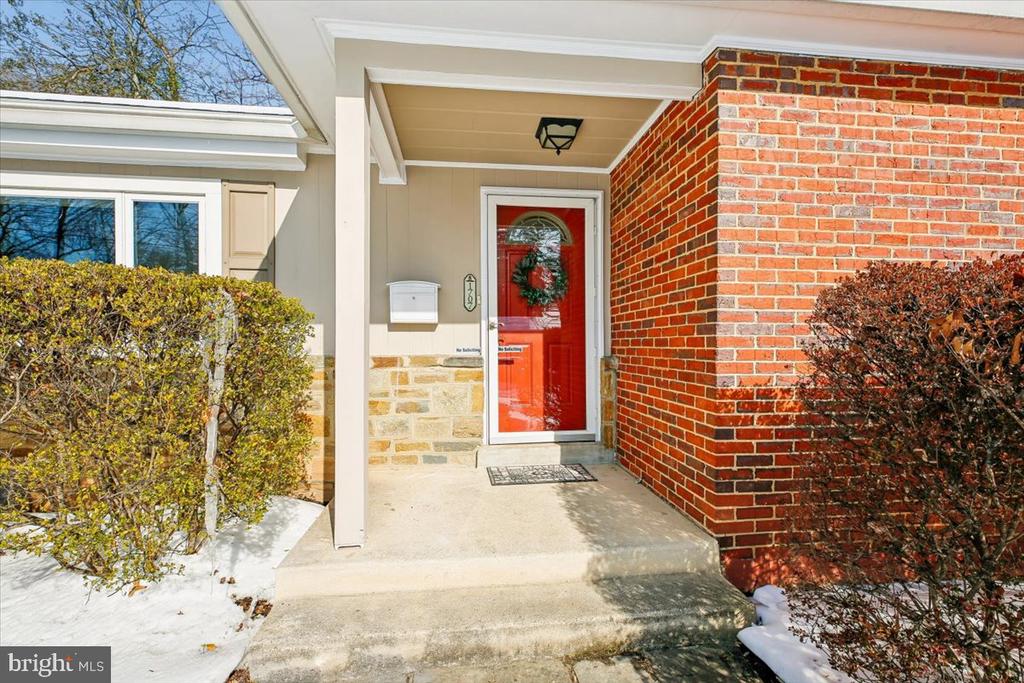 1707 SANFORD ROAD