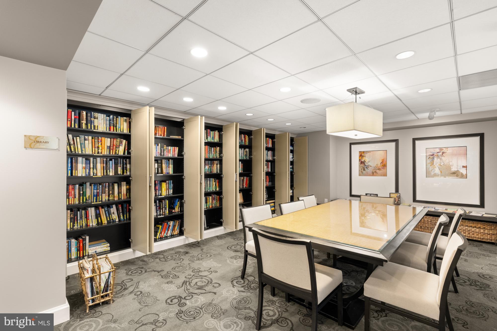 4601 N PARK AVENUE 1119