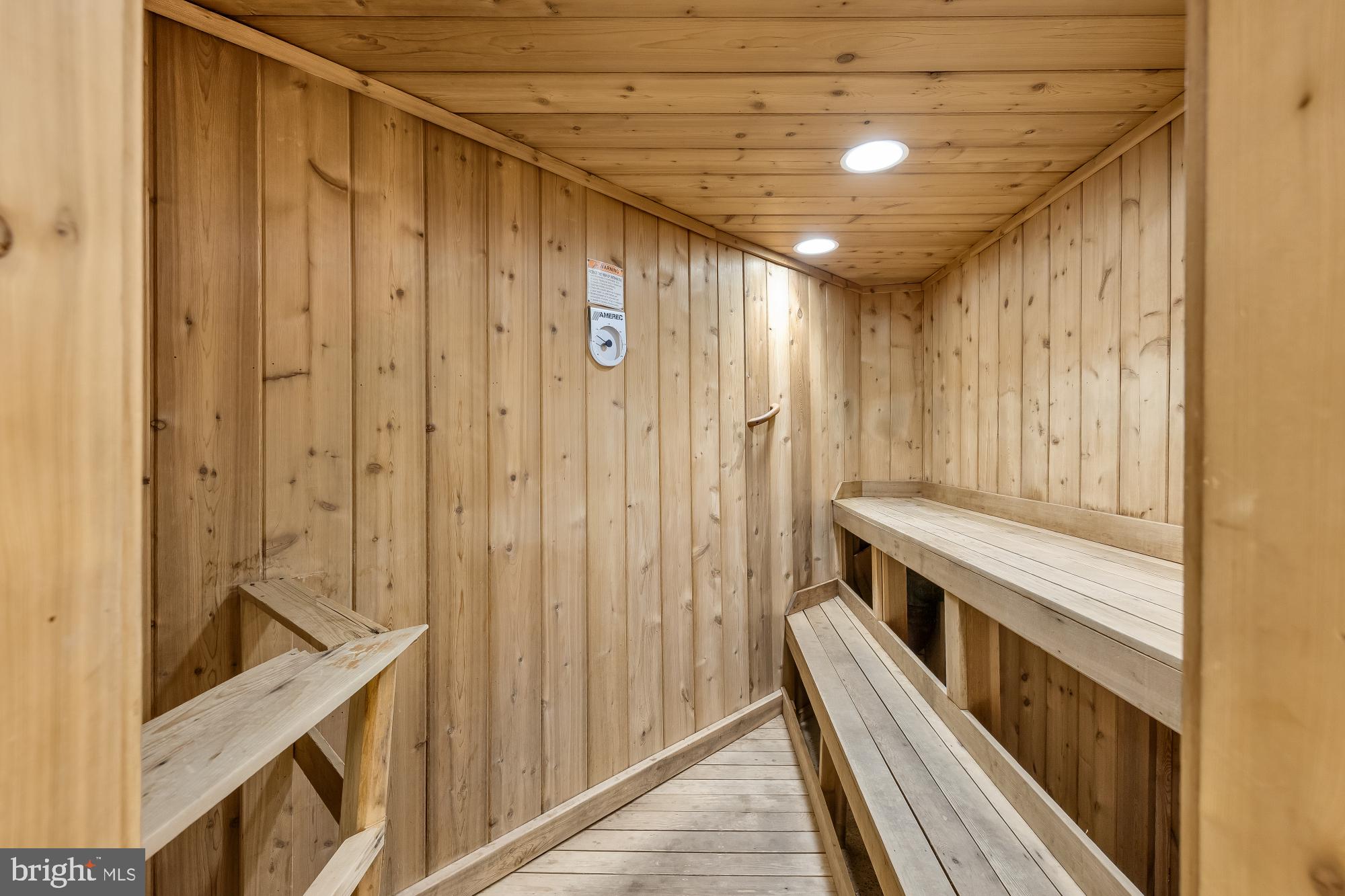 4601 N PARK AVENUE 1119