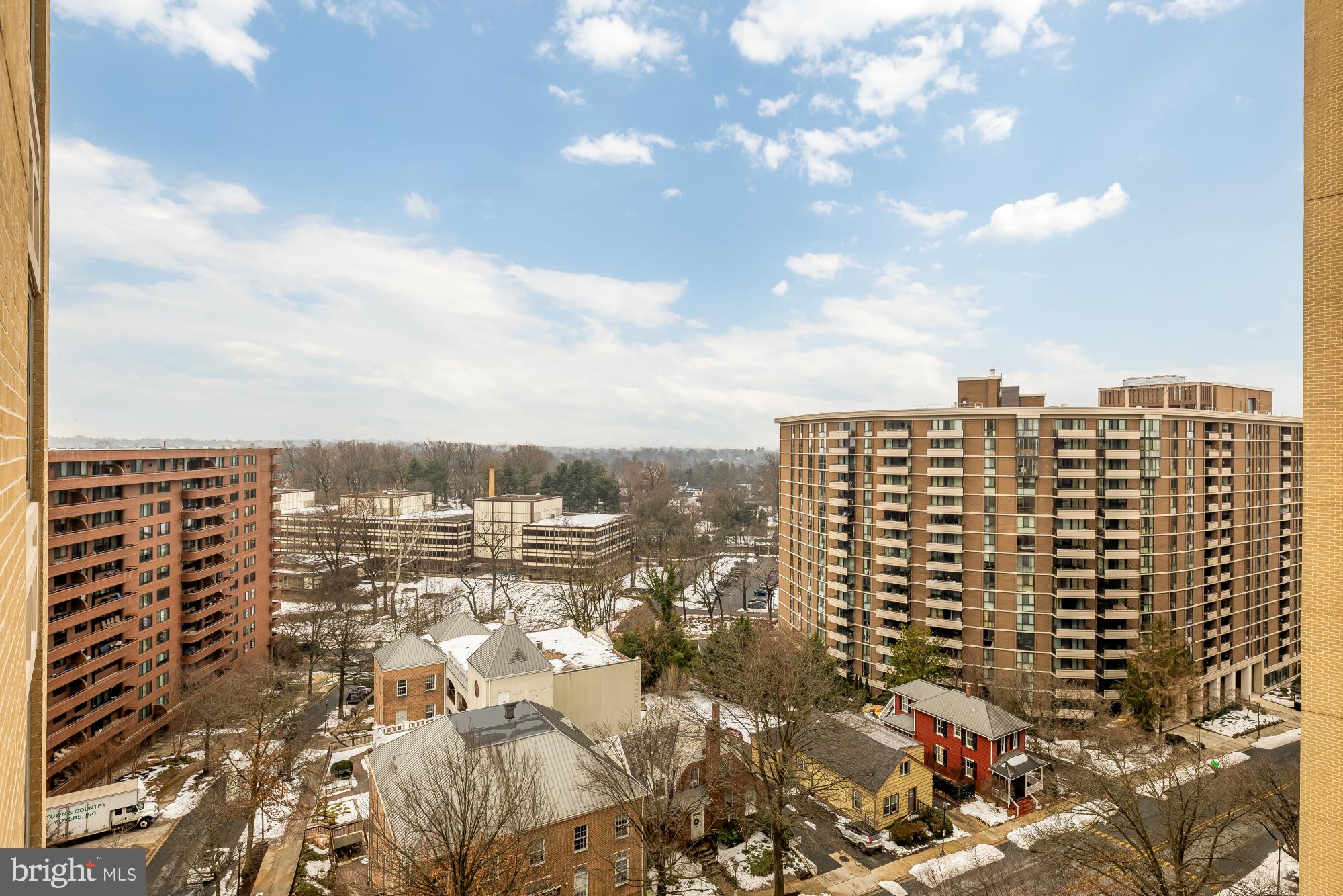 4601 N PARK AVENUE 1119