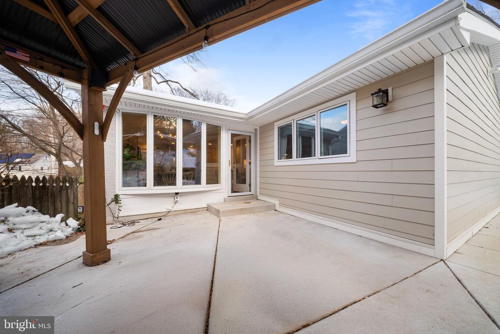 11214 DEWEY ROAD