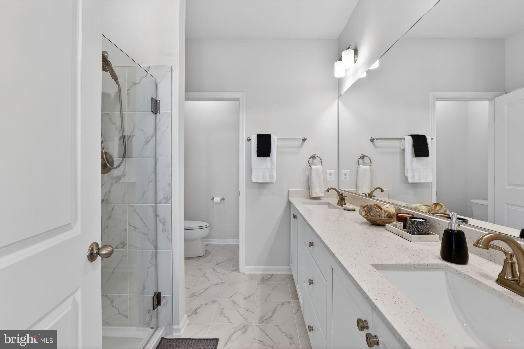 1017 VILLAGE CLUB ALLEY