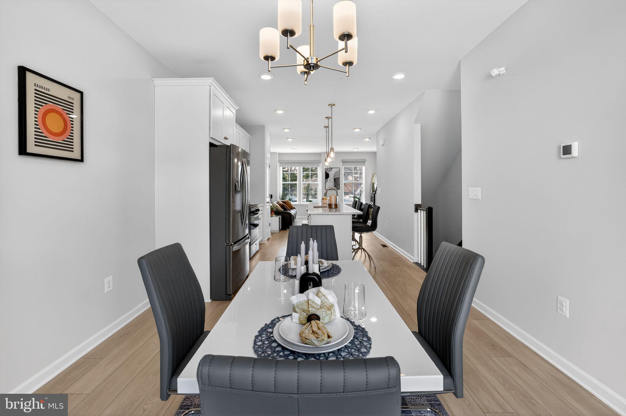 1017 VILLAGE CLUB ALLEY