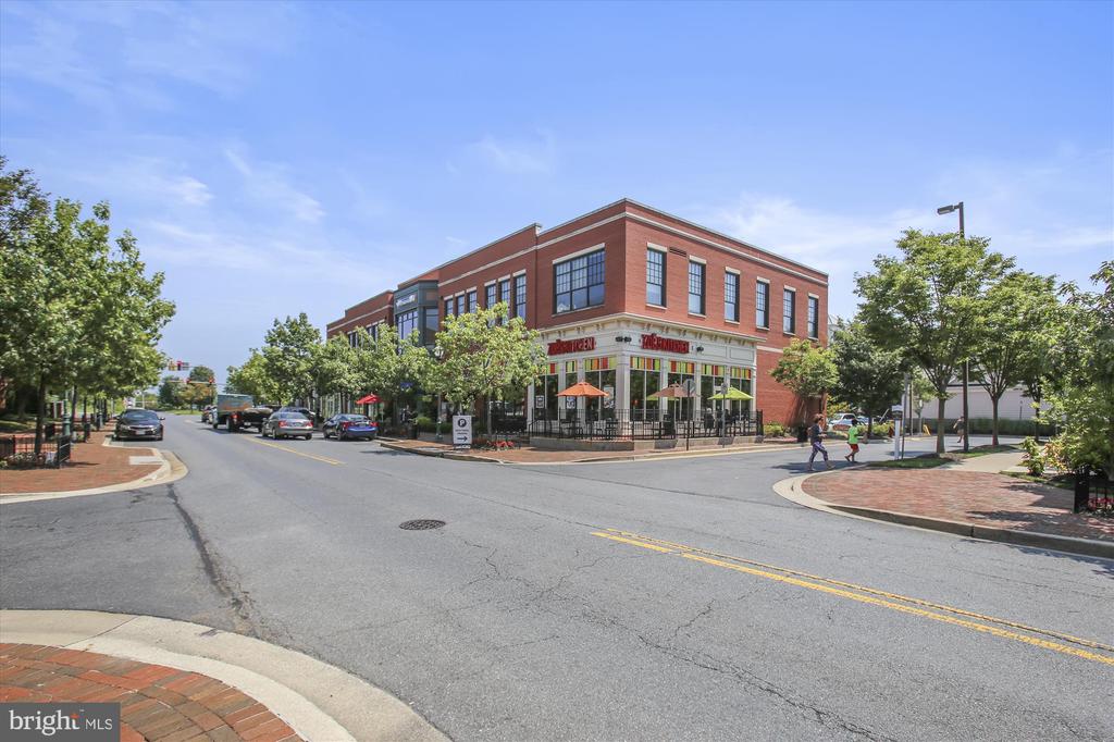 13114 BRIARCLIFF TERR 407