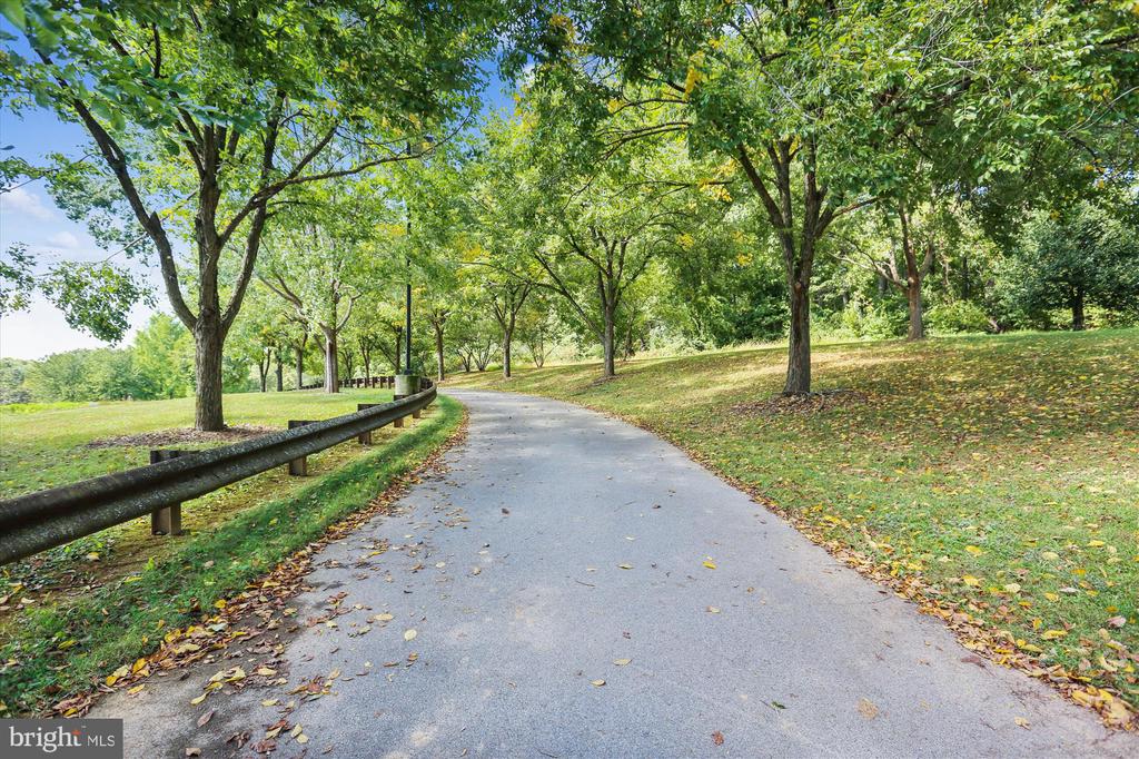 13114 BRIARCLIFF TERR 407