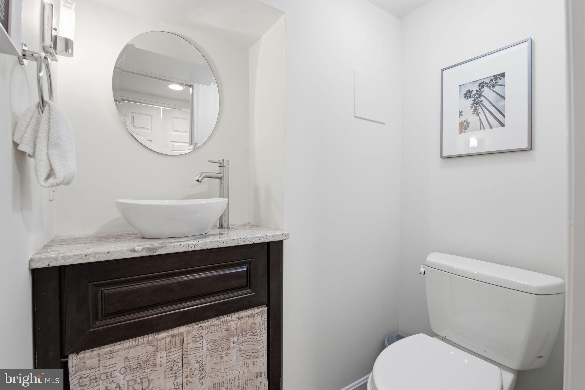 11527 GRANDVIEW AVENUE