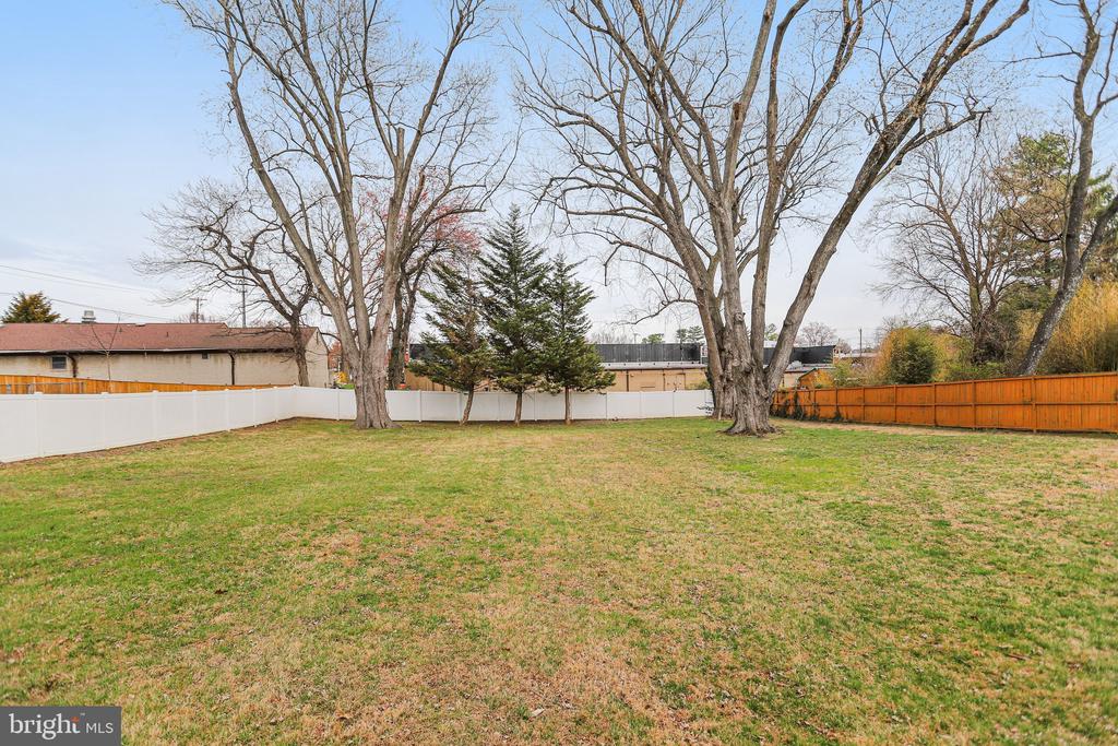 13307 BREGMAN ROAD