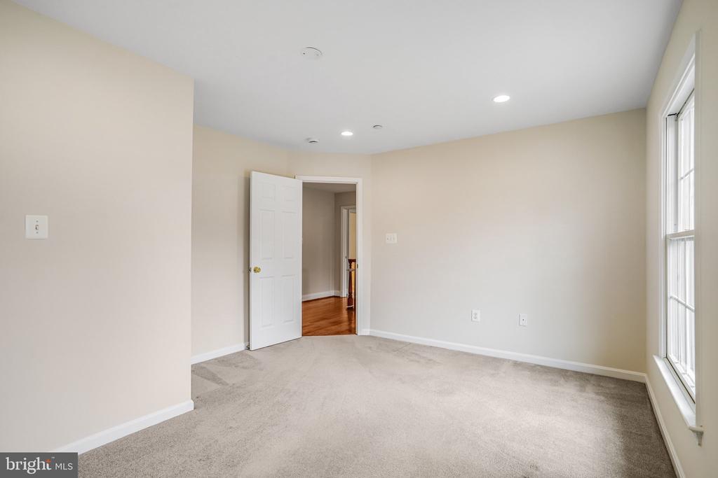 13307 BREGMAN ROAD