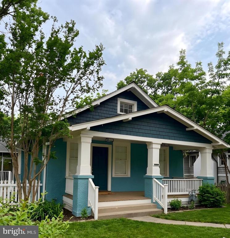7338 CARROLL AVENUE