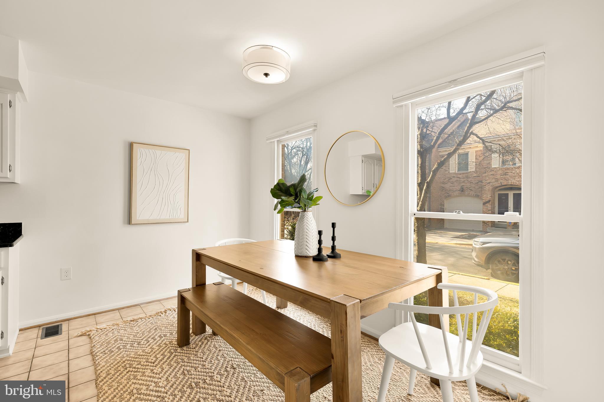 10135 CRESTBERRY PLACE