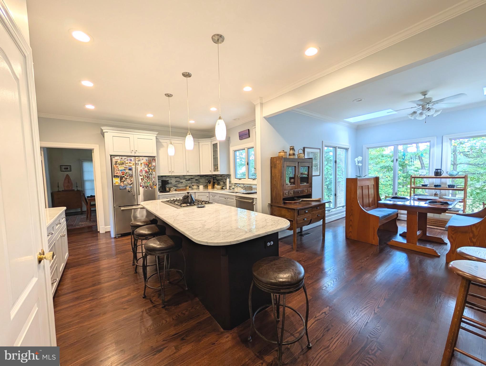 11217 WELLAND STREET