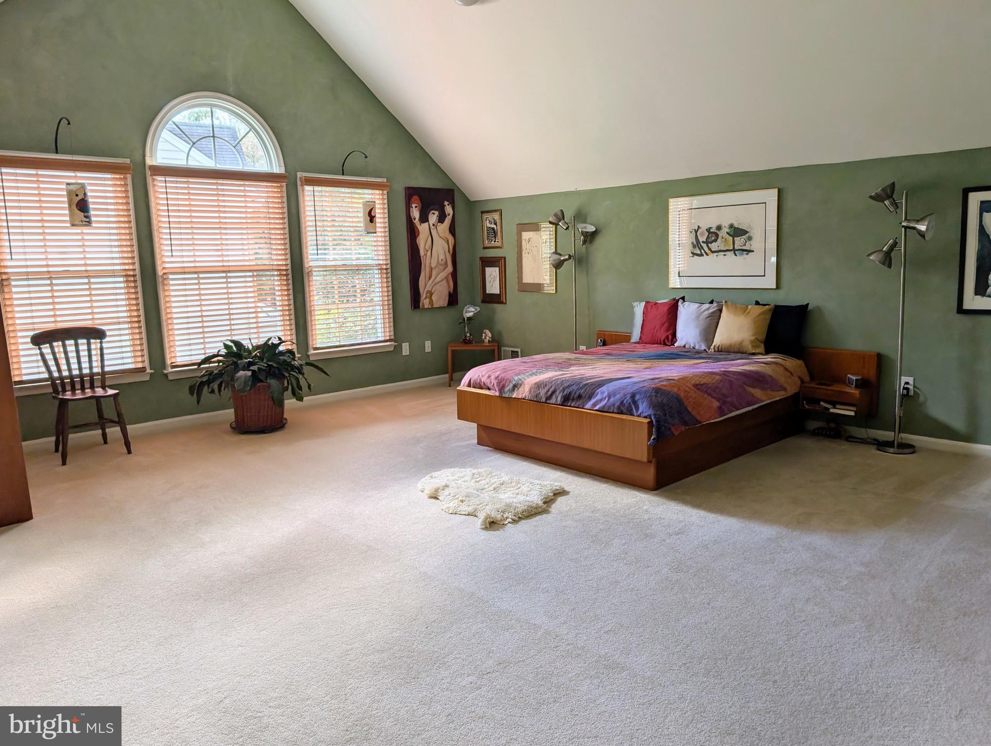 11217 WELLAND STREET