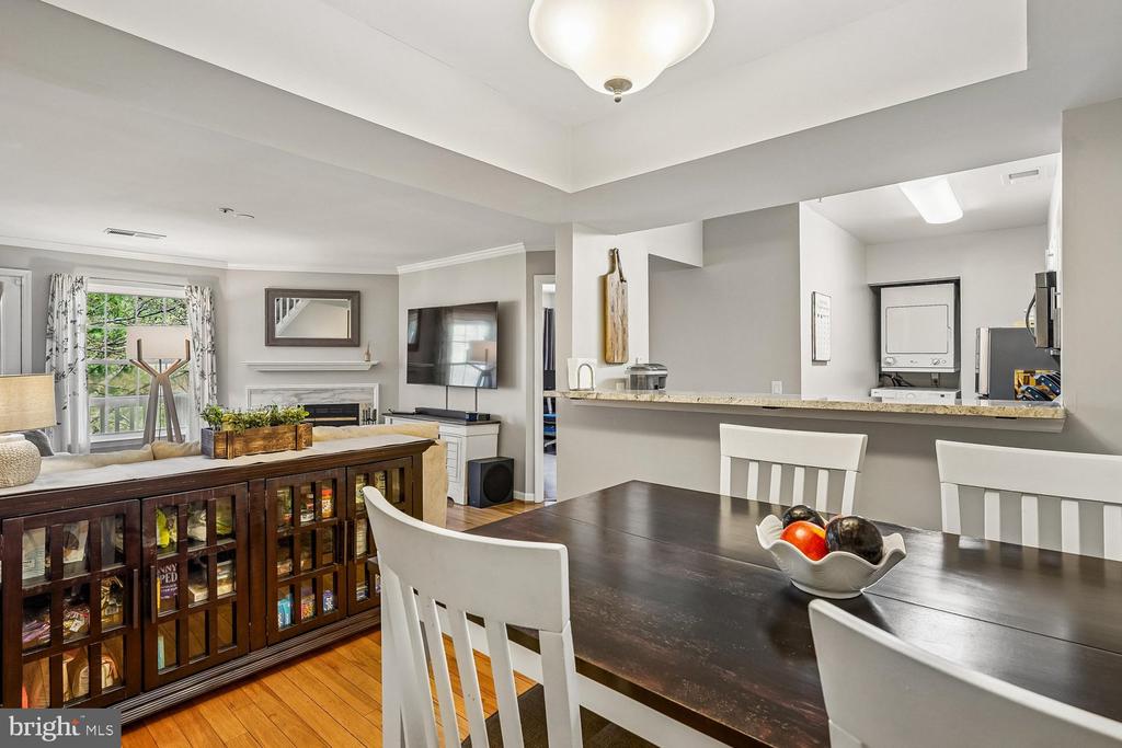 5804 INMAN PARK CIRCLE 210