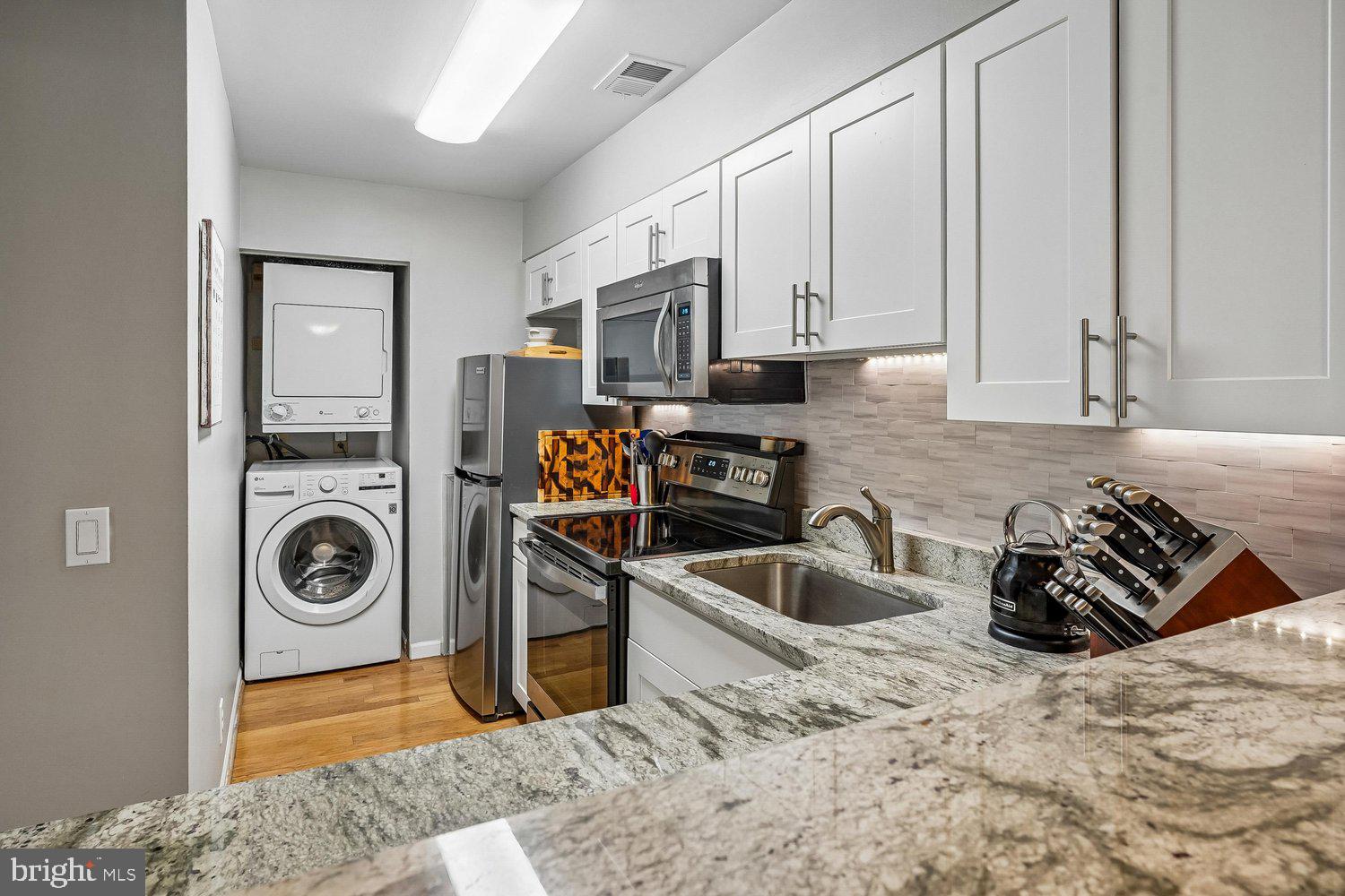 5804 INMAN PARK CIRCLE 210
