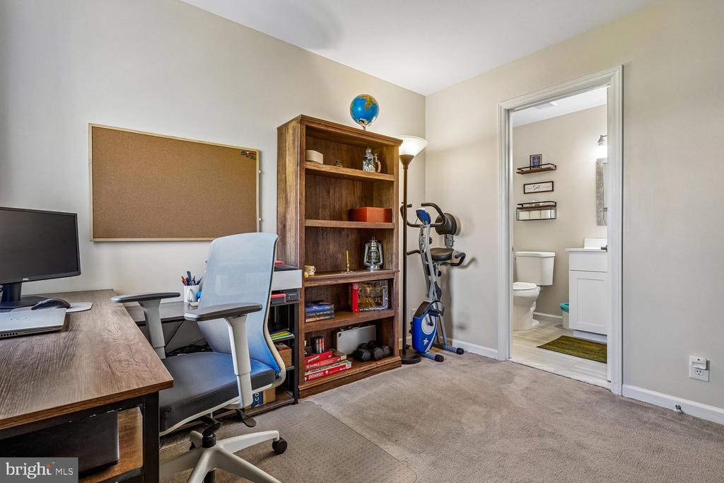 5804 INMAN PARK CIRCLE 210