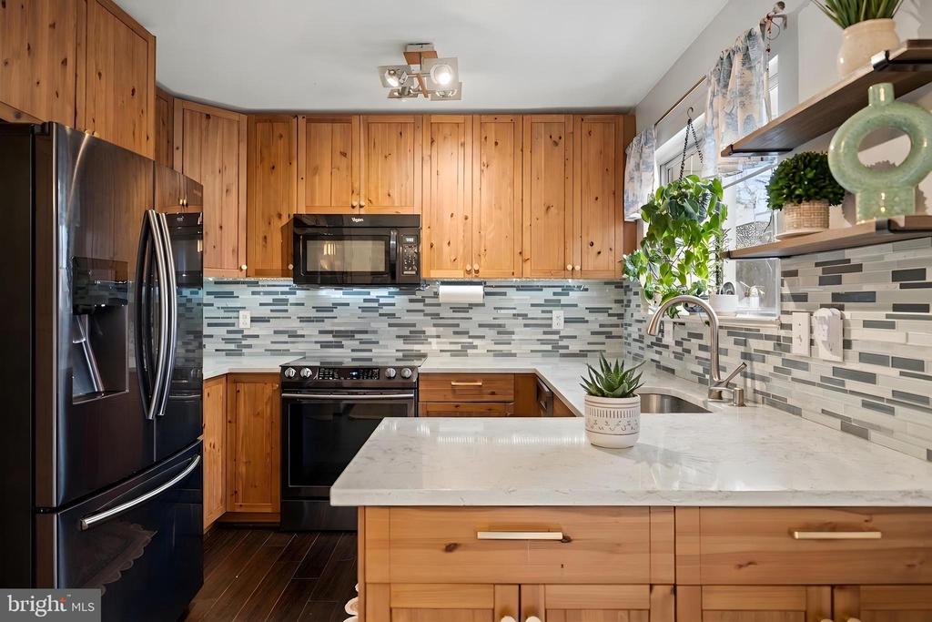 14139 FURLONG WAY