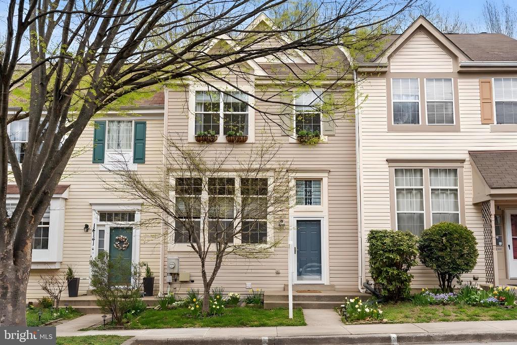 14139 FURLONG WAY
