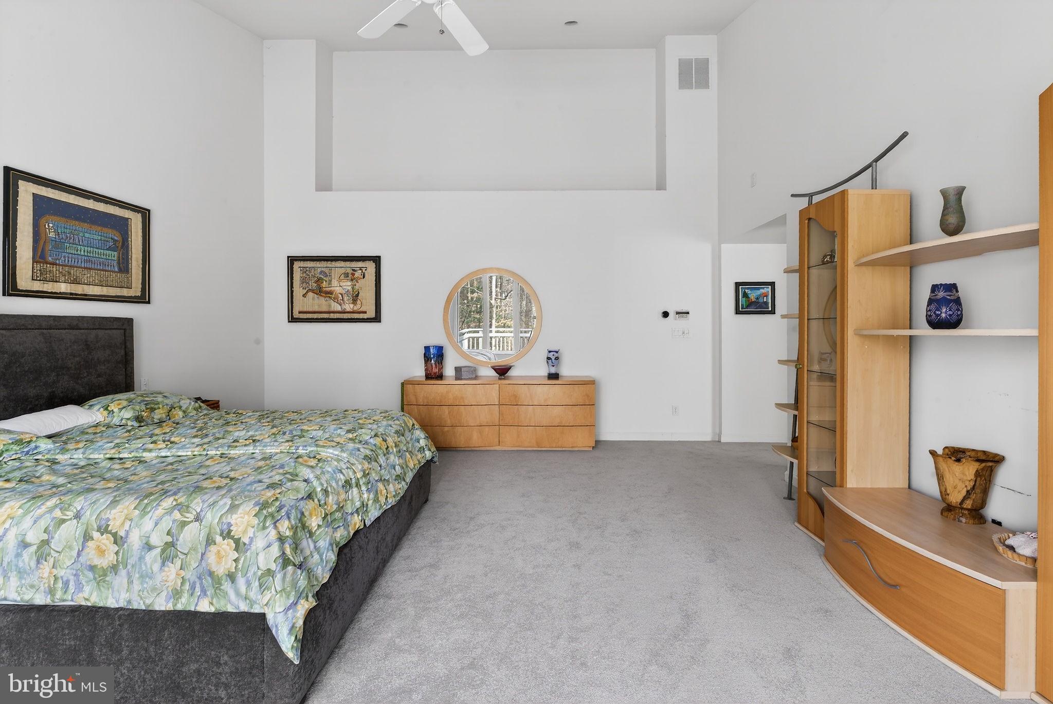 2 LAKE POTOMAC COURT