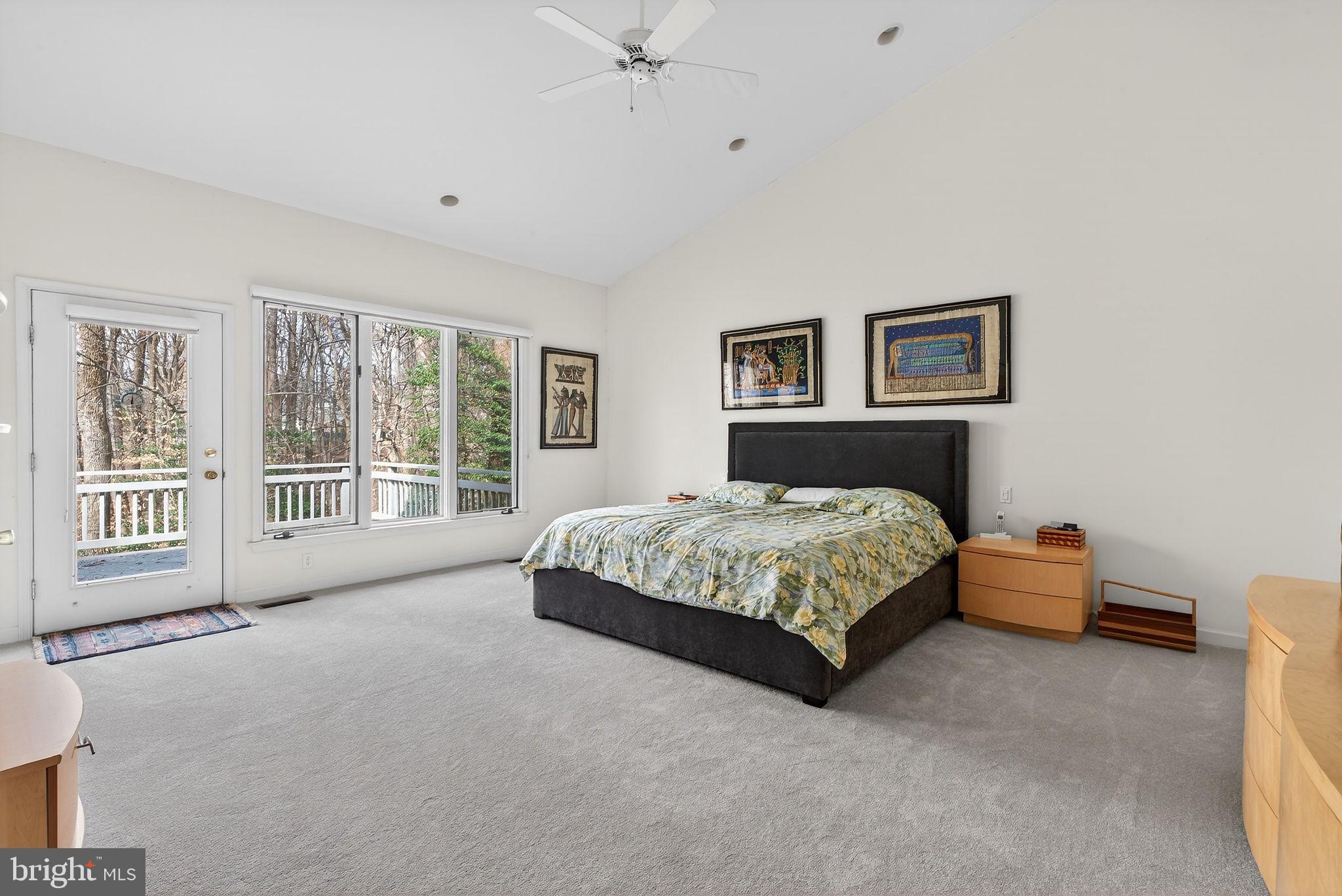 2 LAKE POTOMAC COURT