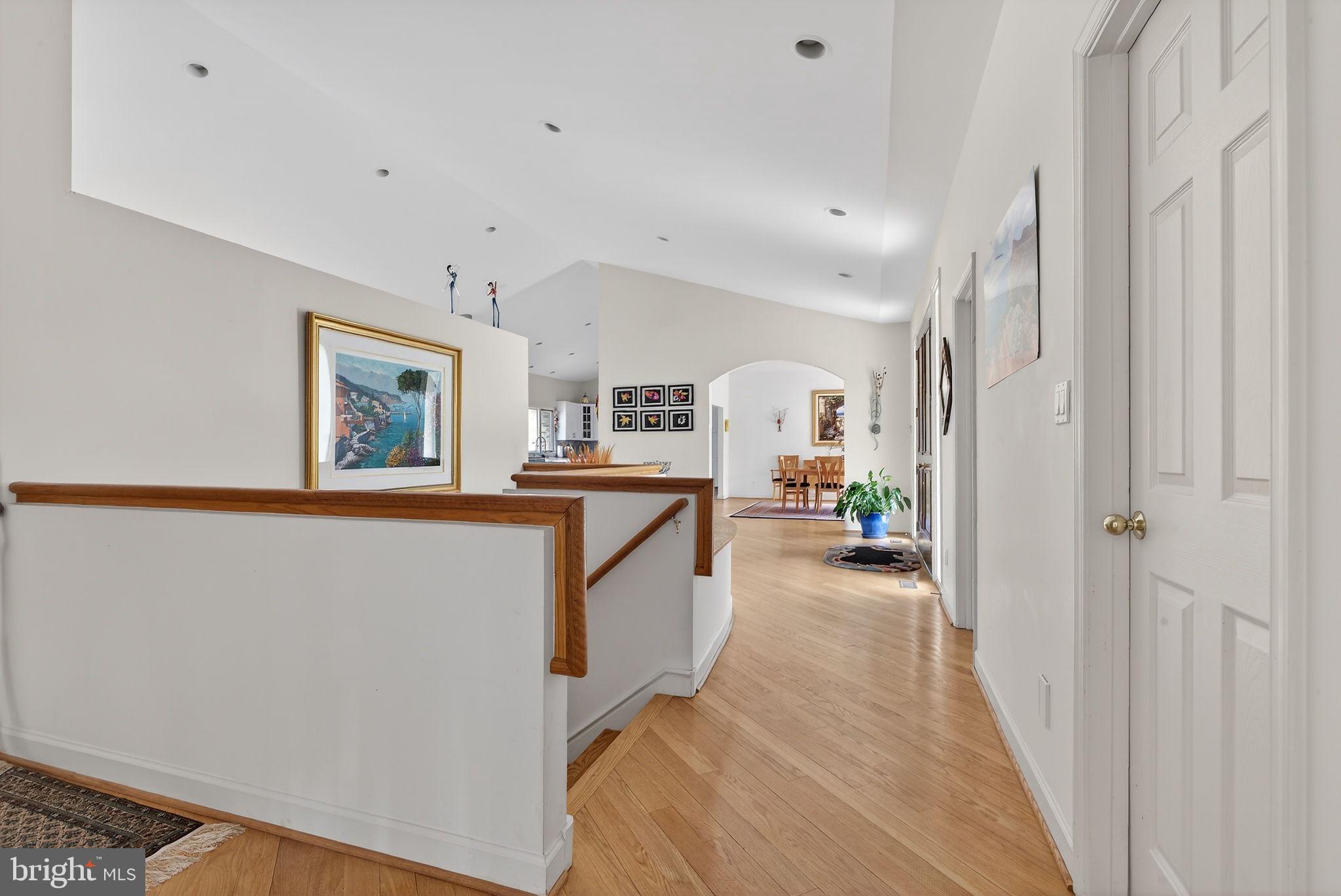 2 LAKE POTOMAC COURT