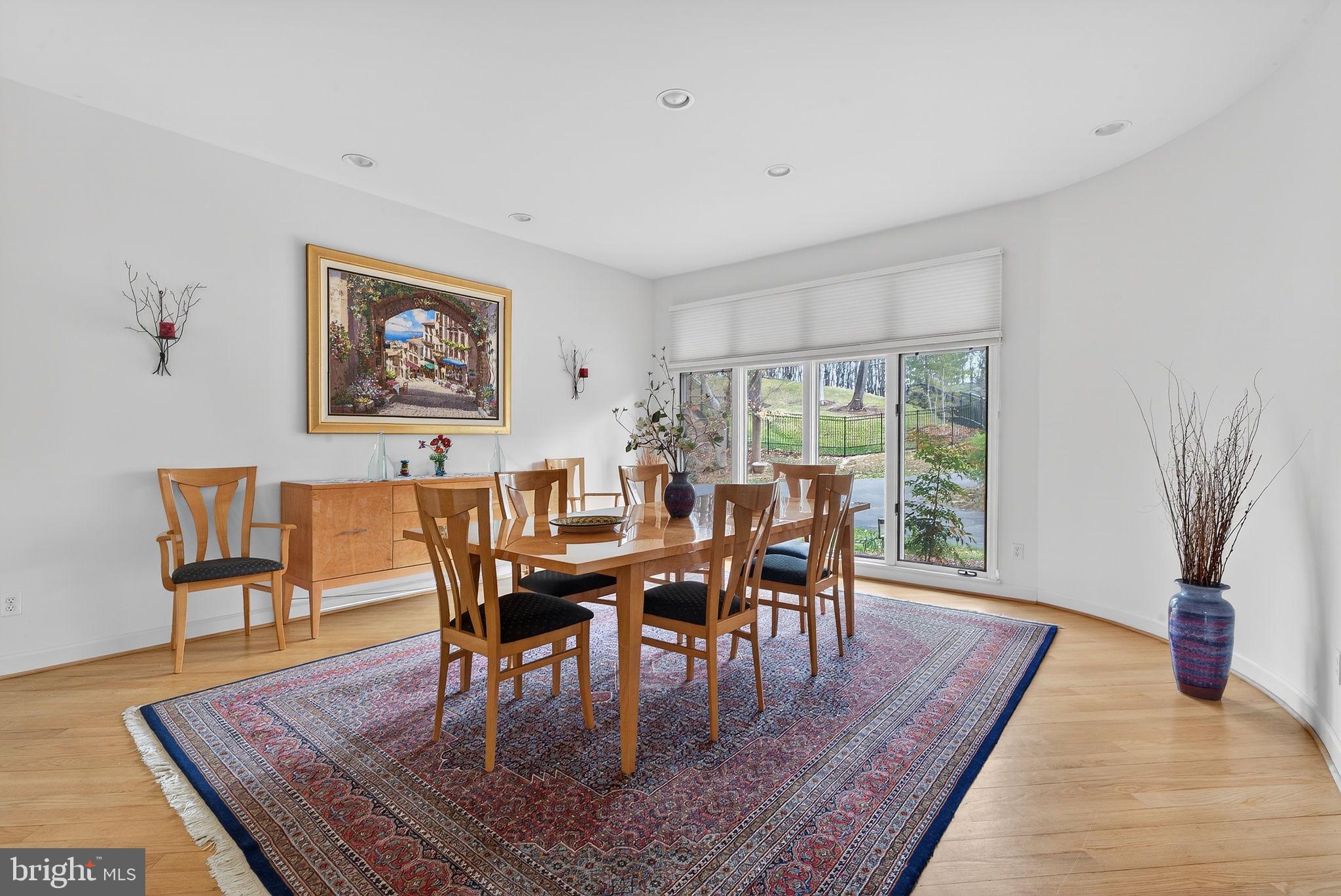 2 LAKE POTOMAC COURT