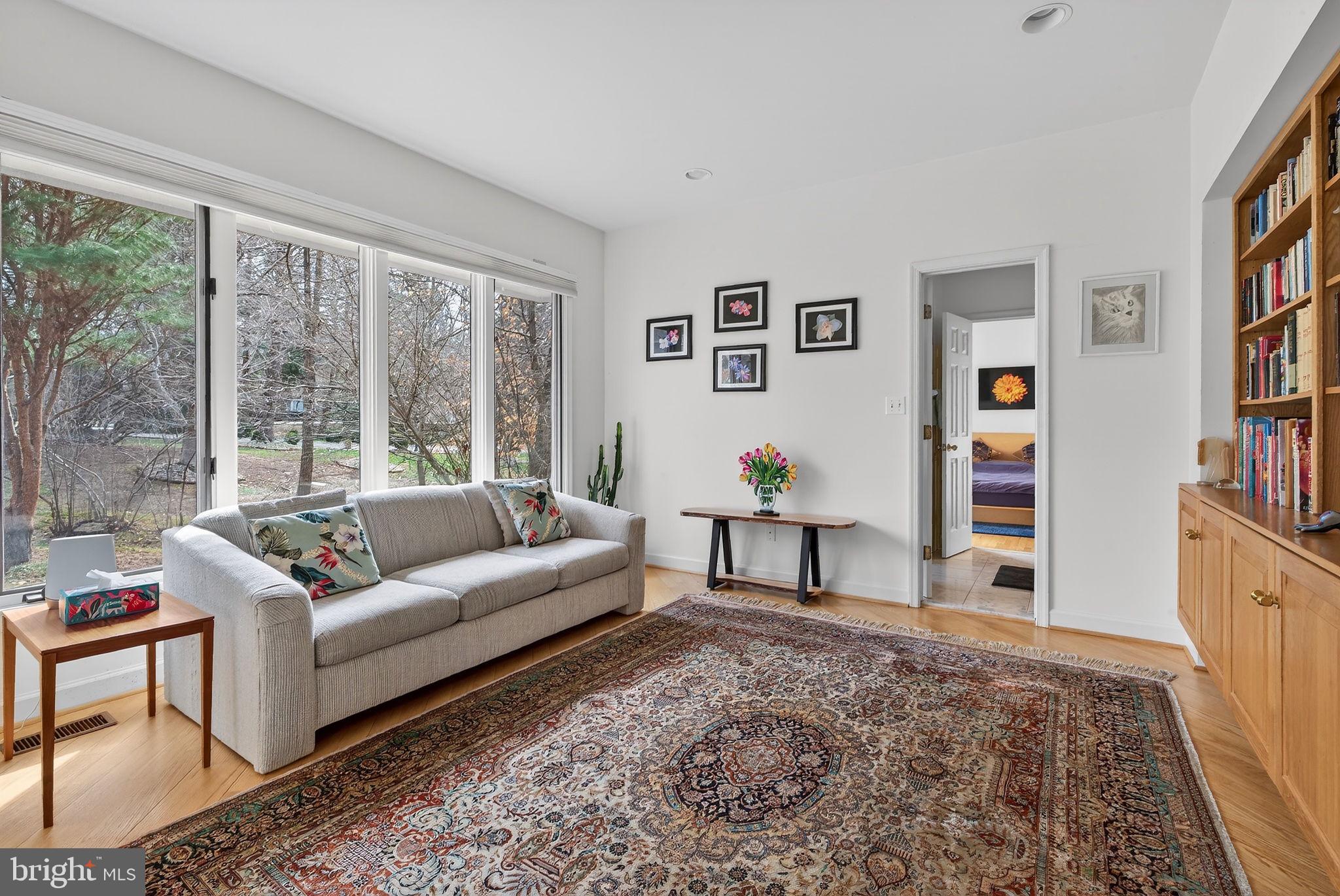 2 LAKE POTOMAC COURT