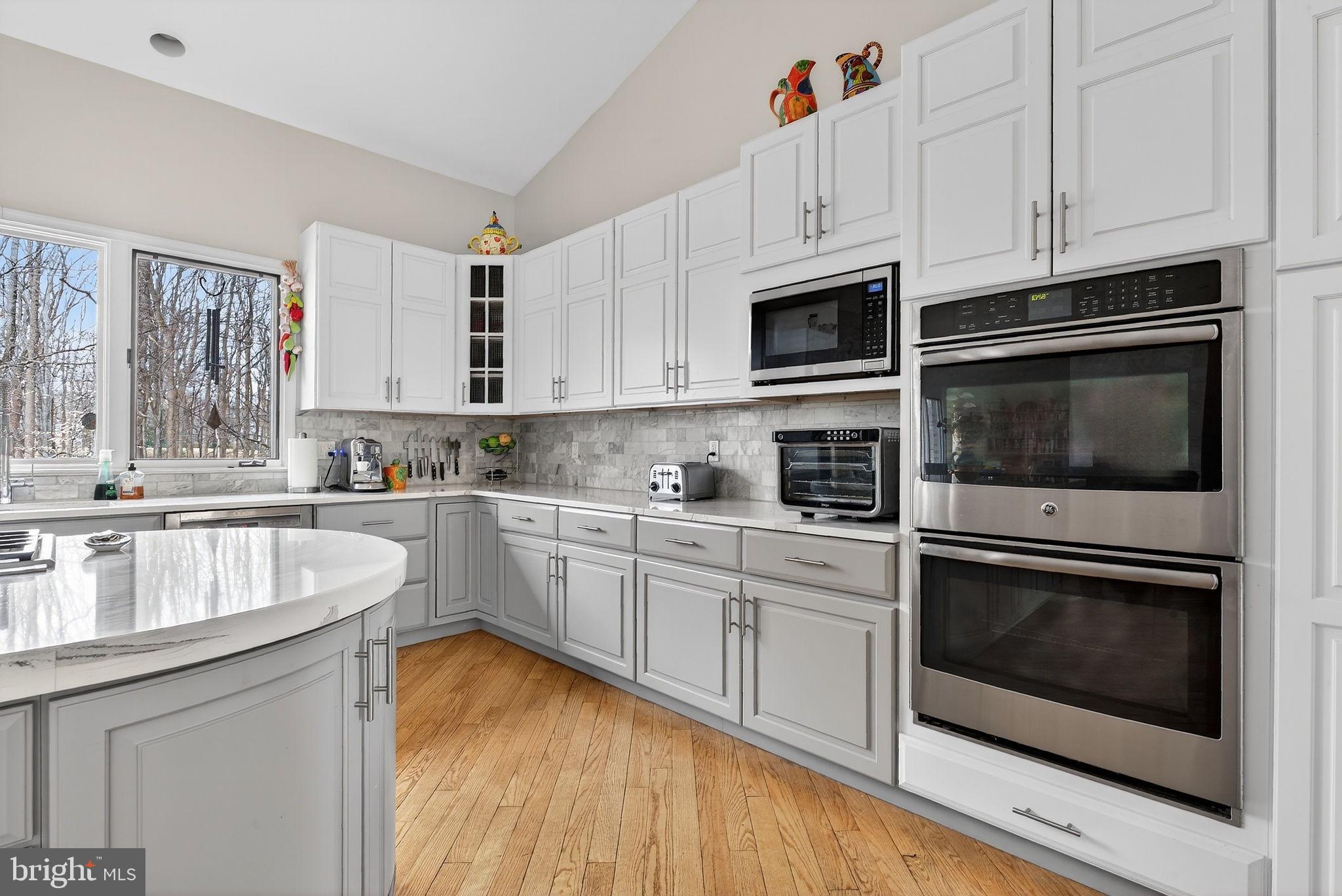 2 LAKE POTOMAC COURT