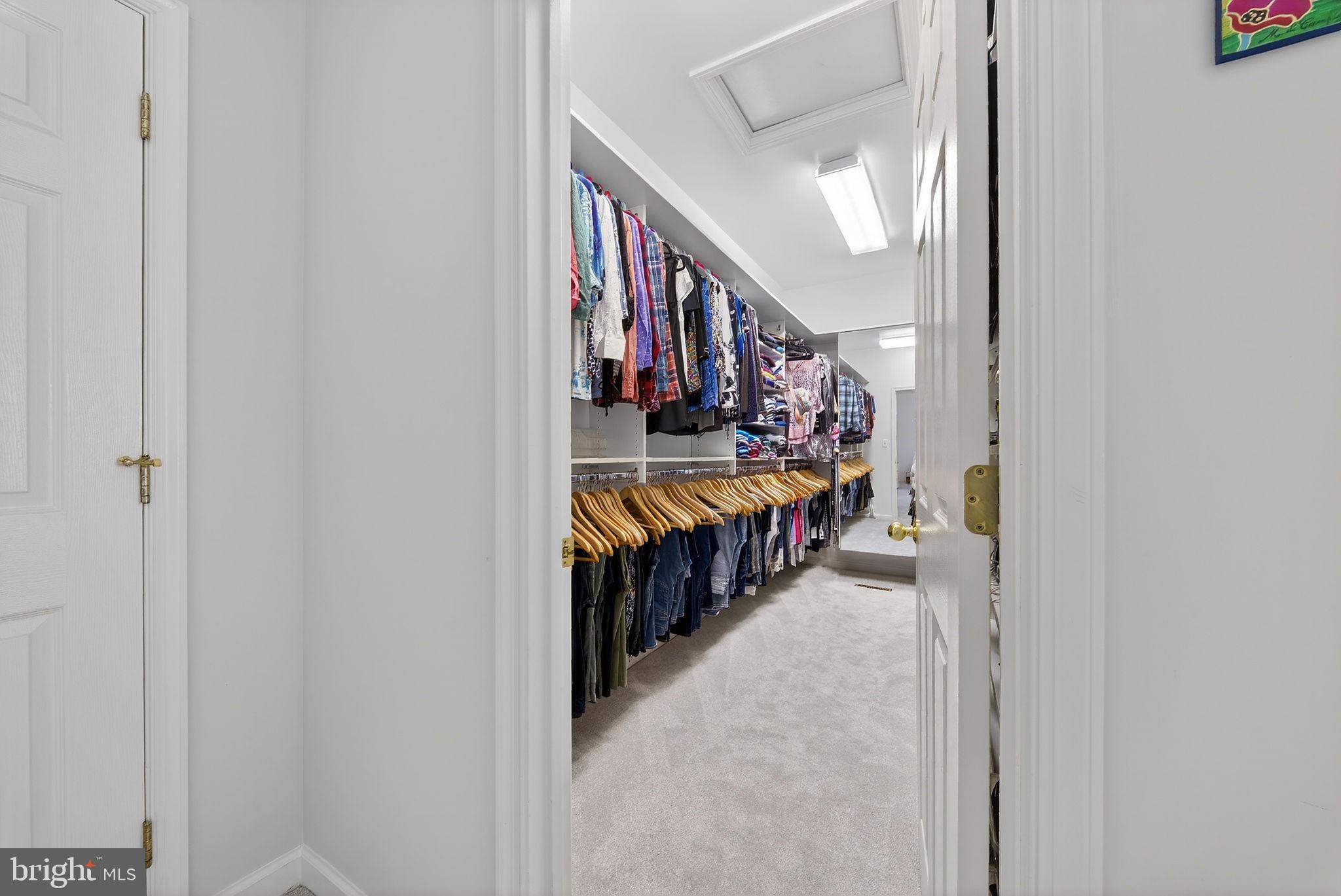 2 LAKE POTOMAC COURT