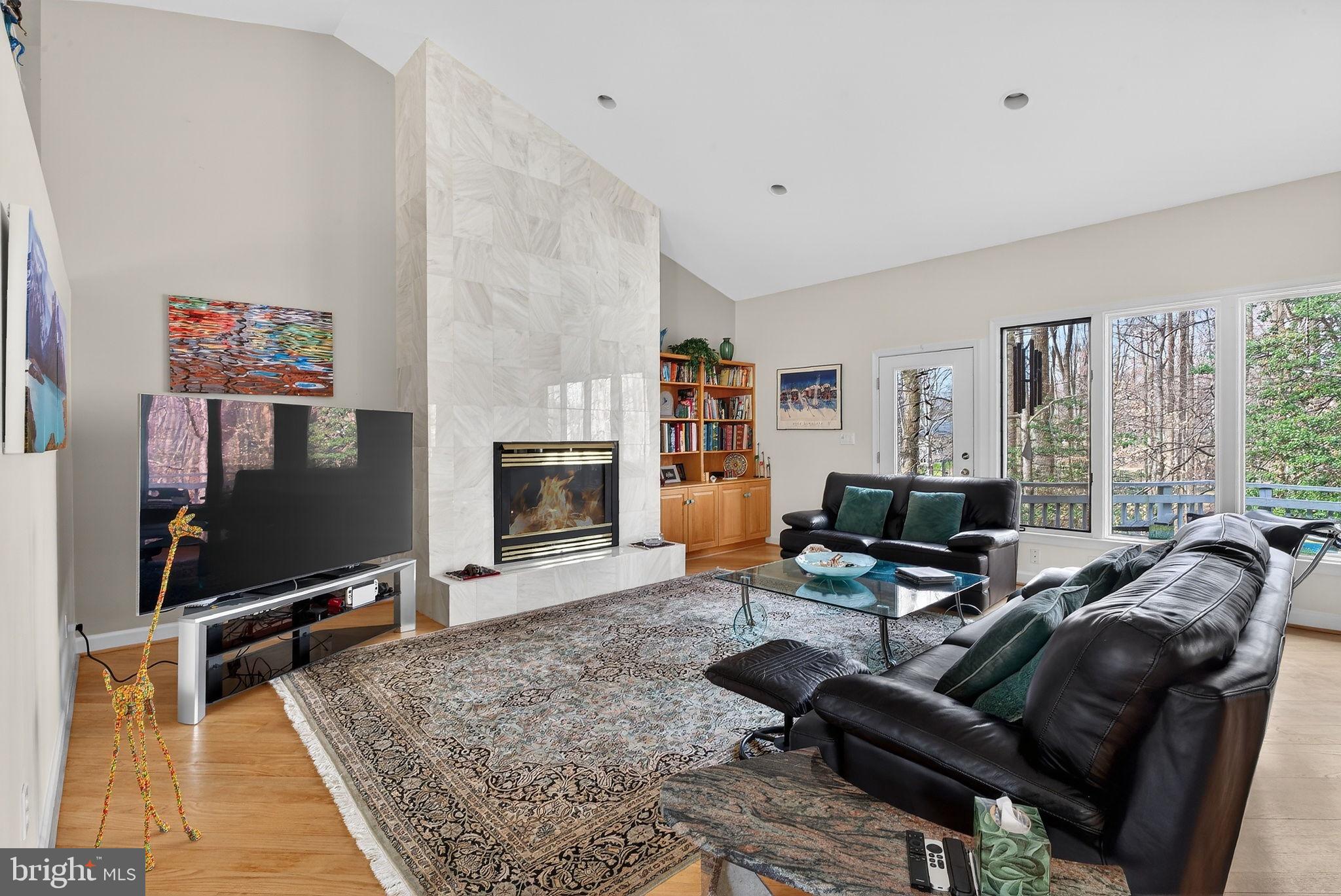 2 LAKE POTOMAC COURT