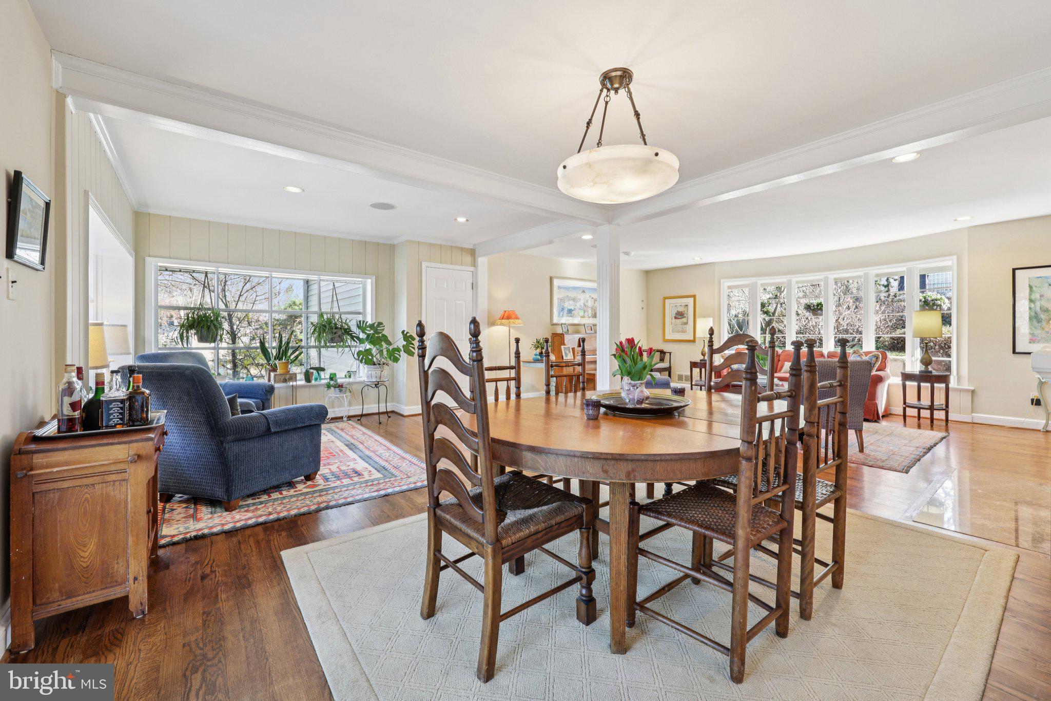 5805 MARBURY