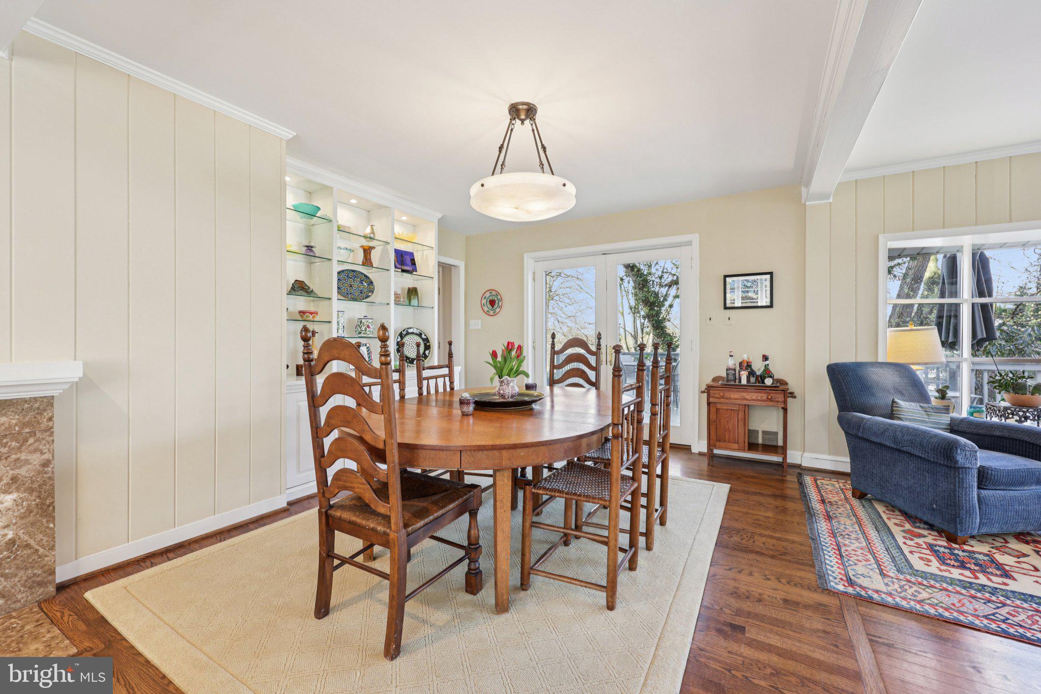 5805 MARBURY