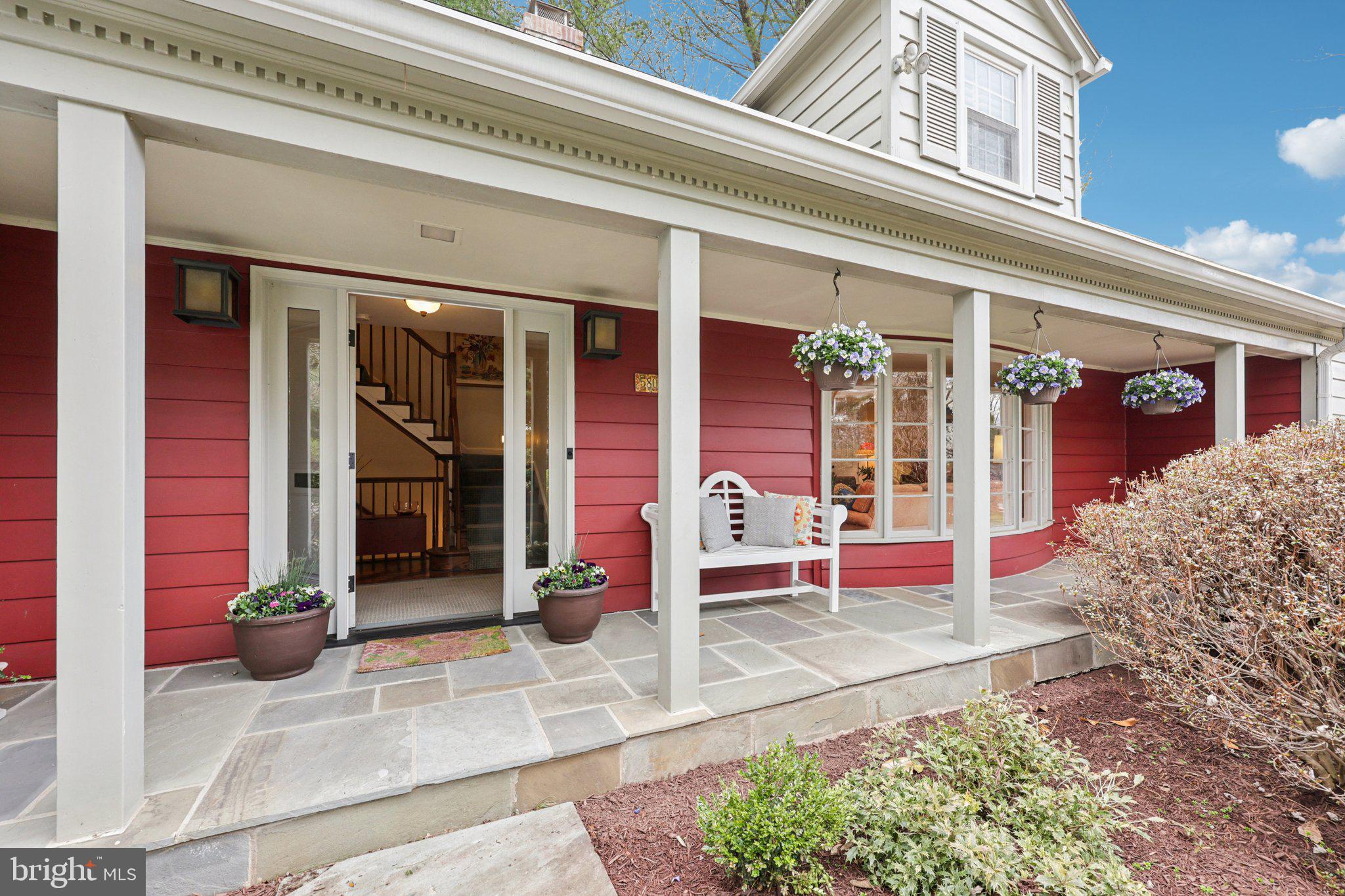 5805 MARBURY