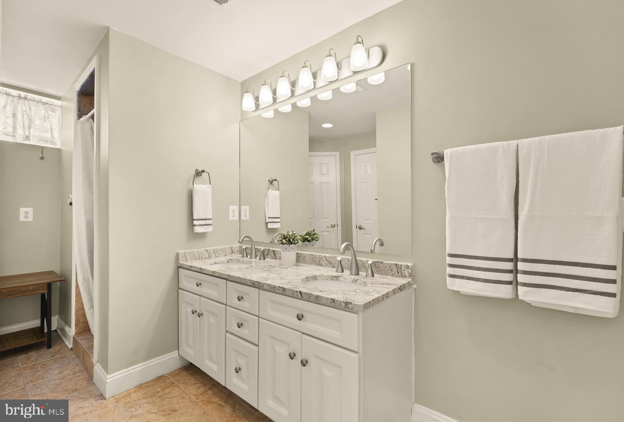 20407 PEACH TREE ROAD