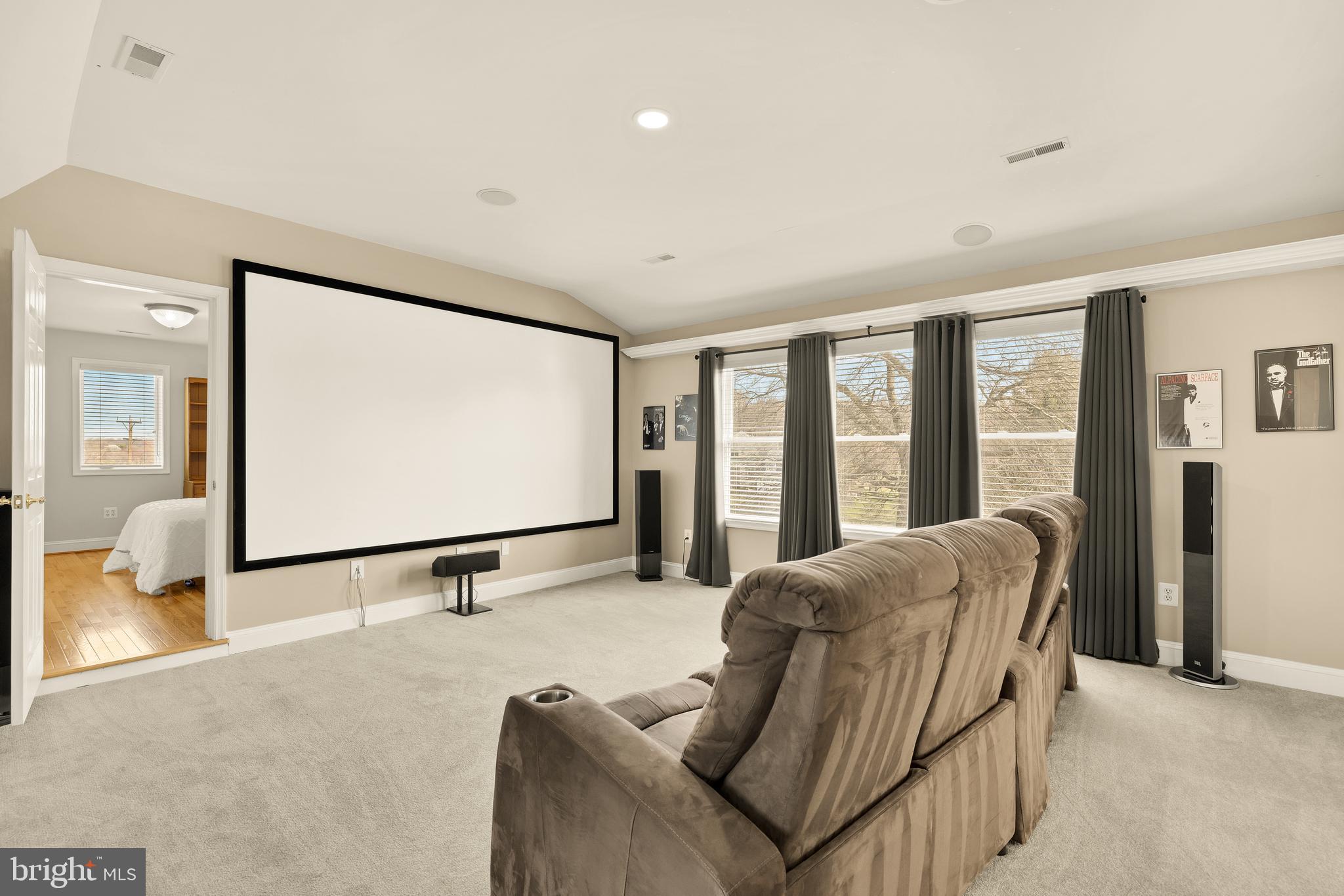 20407 PEACH TREE ROAD