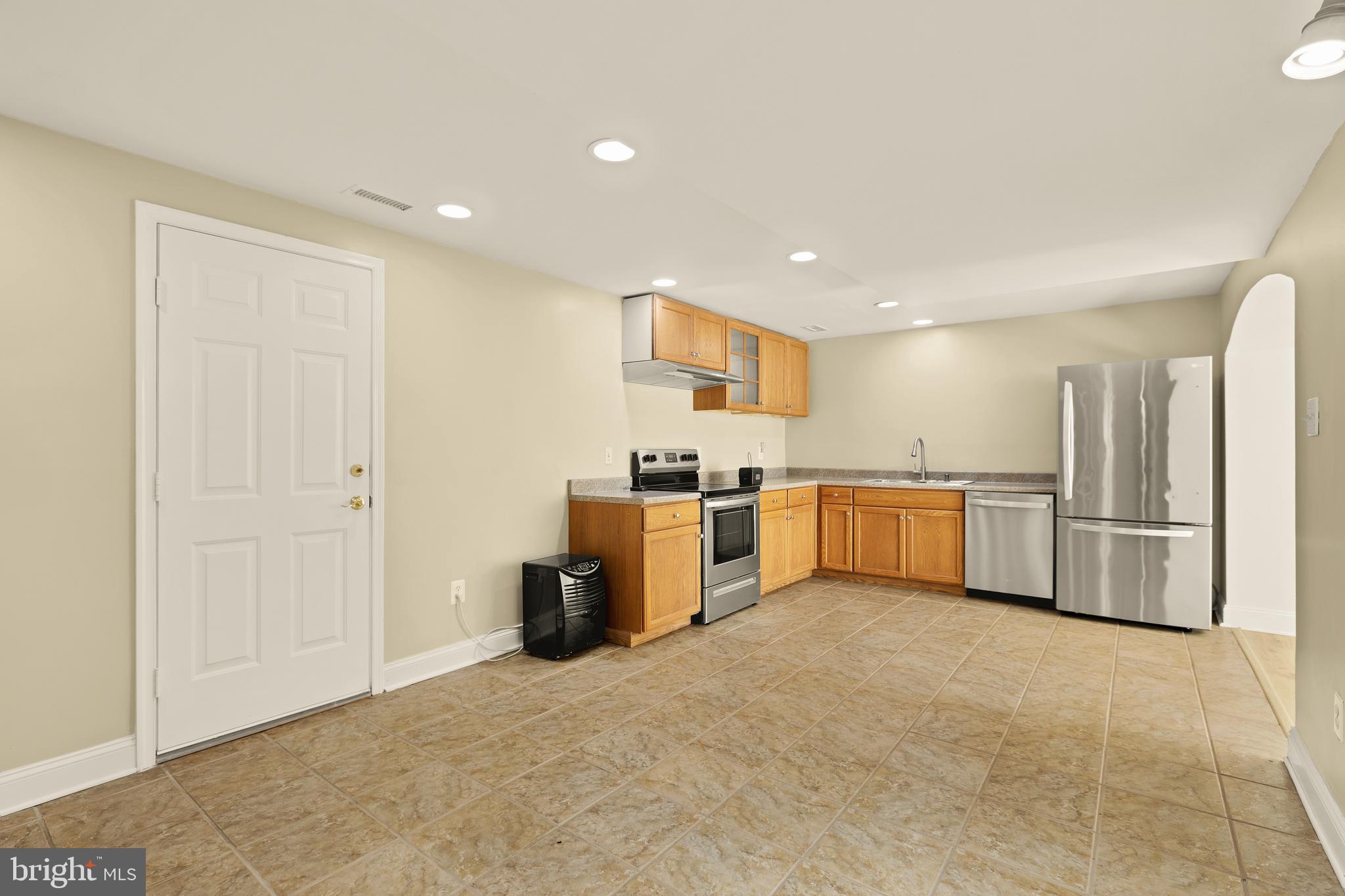 20407 PEACH TREE ROAD