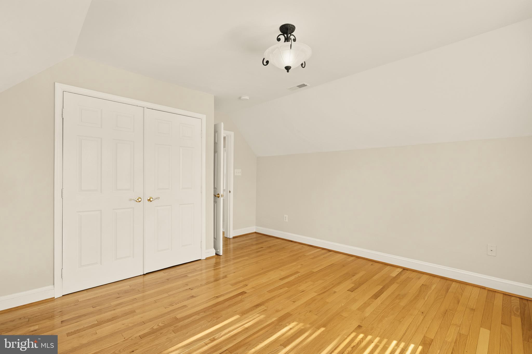 20407 PEACH TREE ROAD