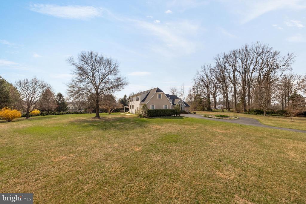 20407 PEACH TREE ROAD