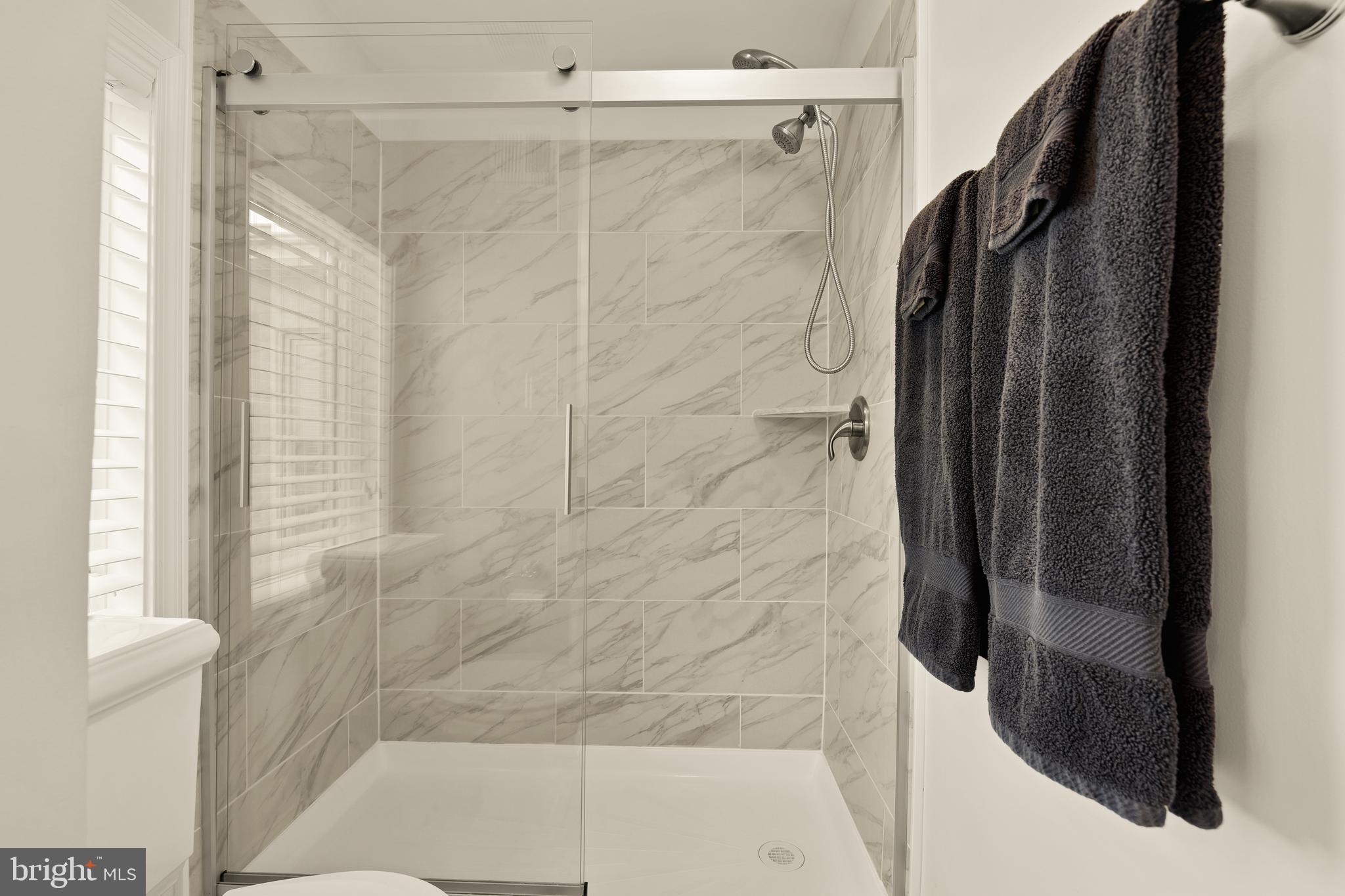 20407 PEACH TREE ROAD