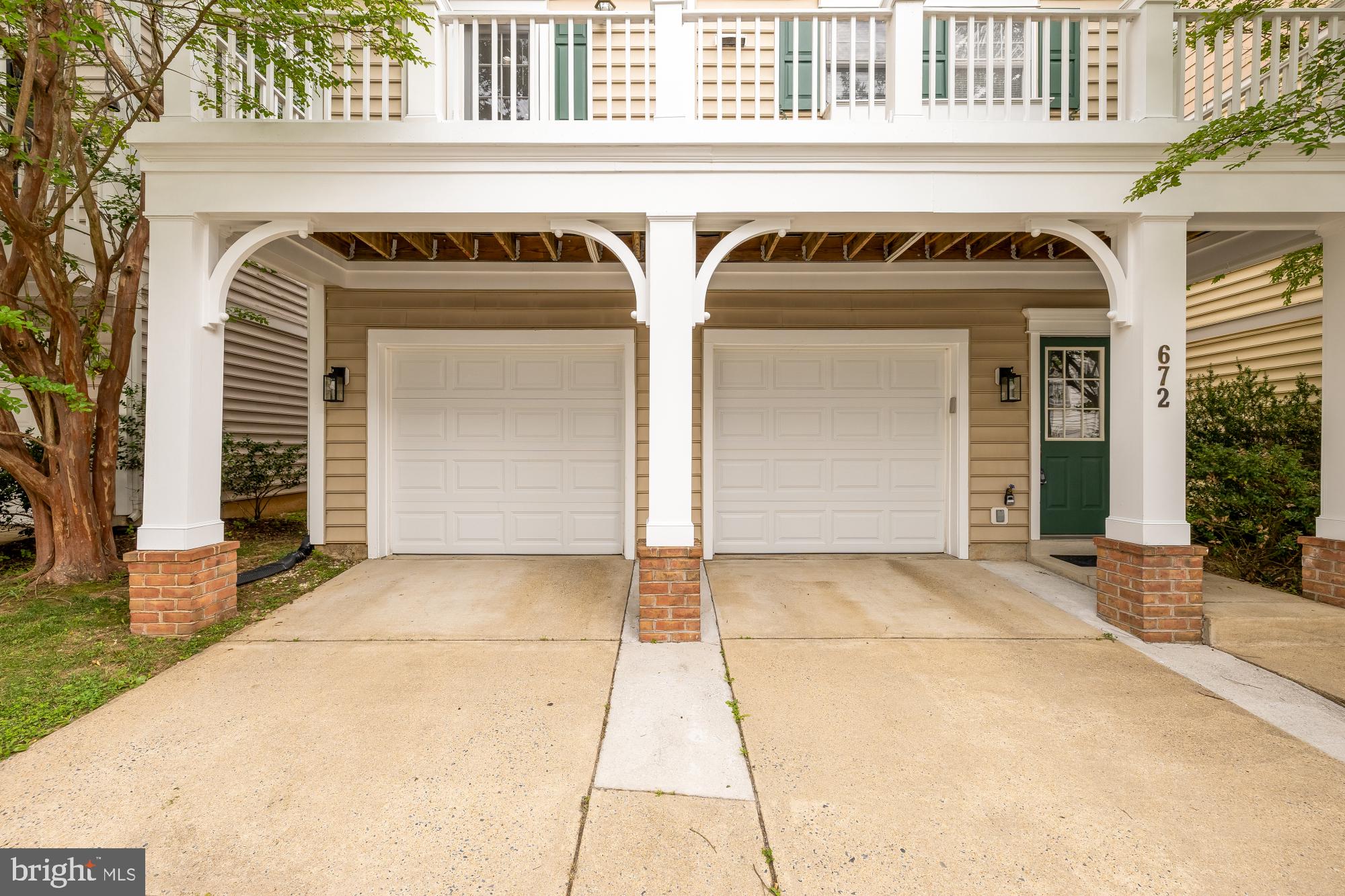 672 HEATHWALK MEWS