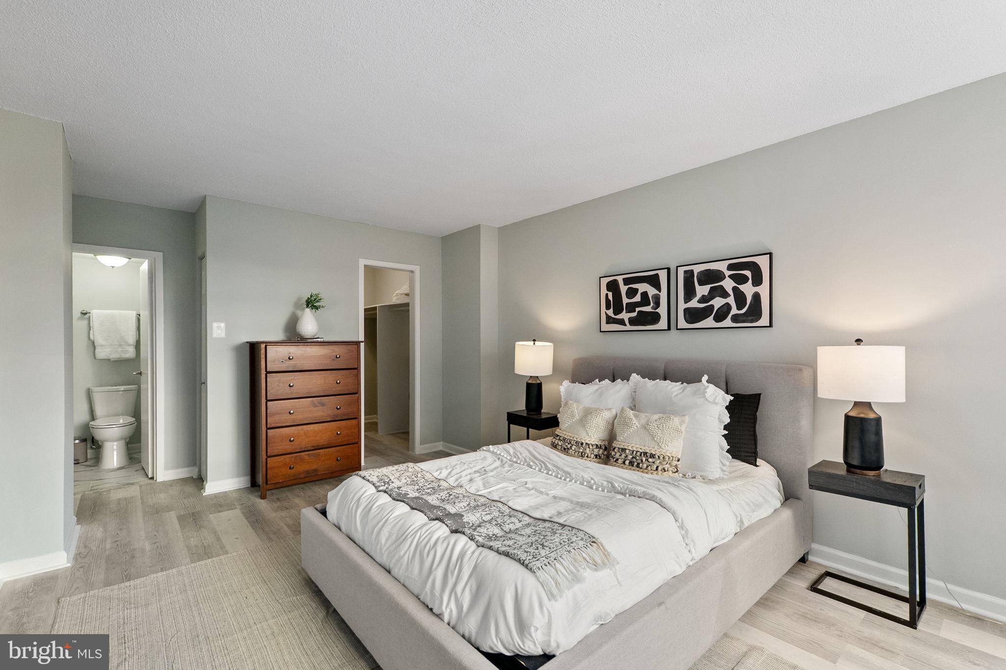 4515 WILLARD AVENUE 1414S