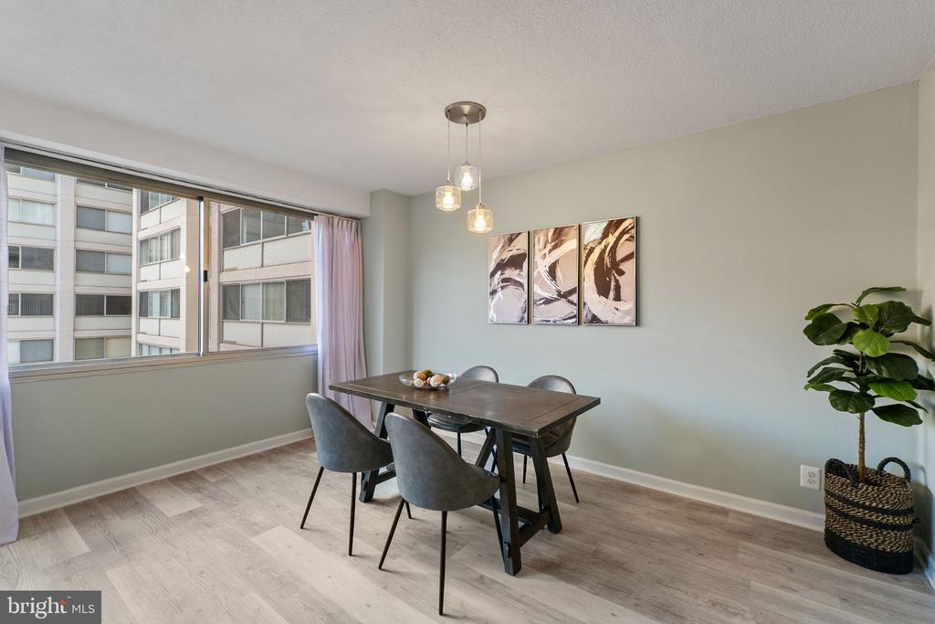 4515 WILLARD AVENUE 1414S