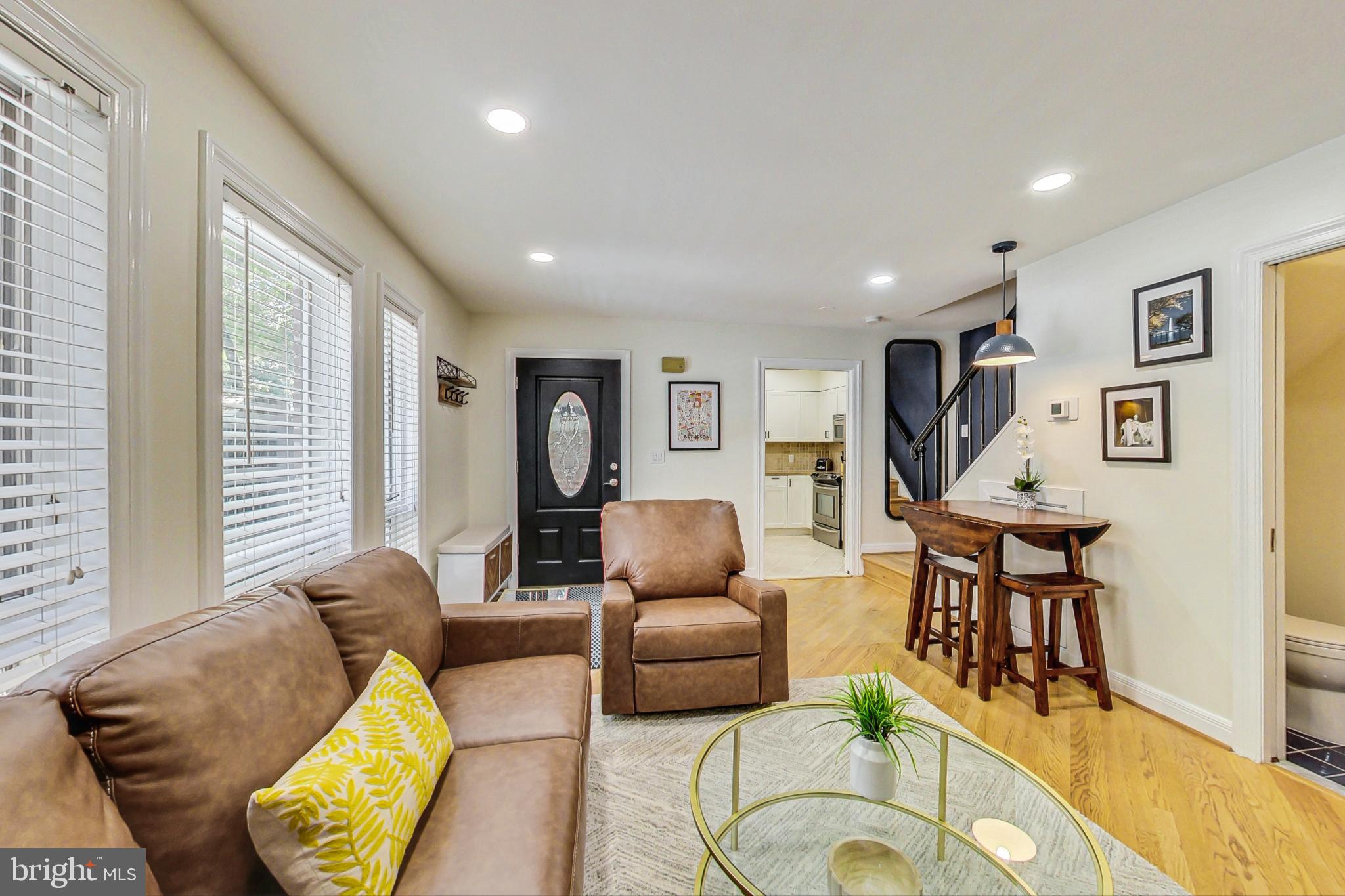 4814 HAMPDEN LANE R-2