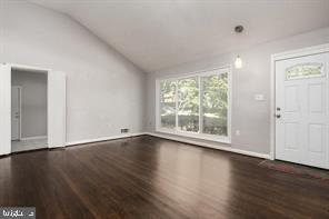 9211 E PARKHILL DRIVE