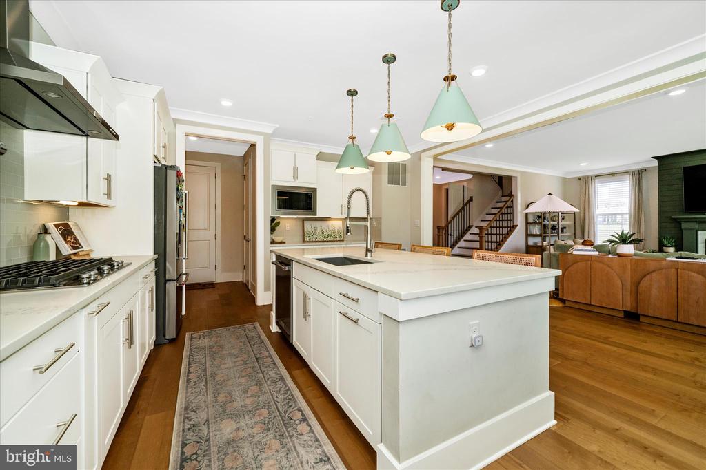 14640 SENECA FARM LANE