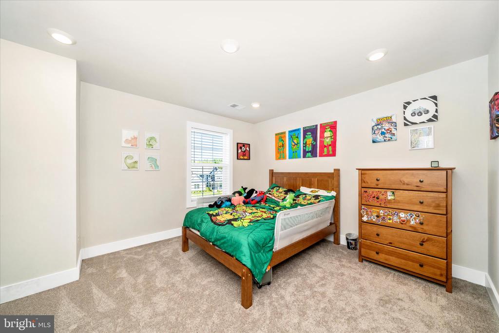 14640 SENECA FARM LANE
