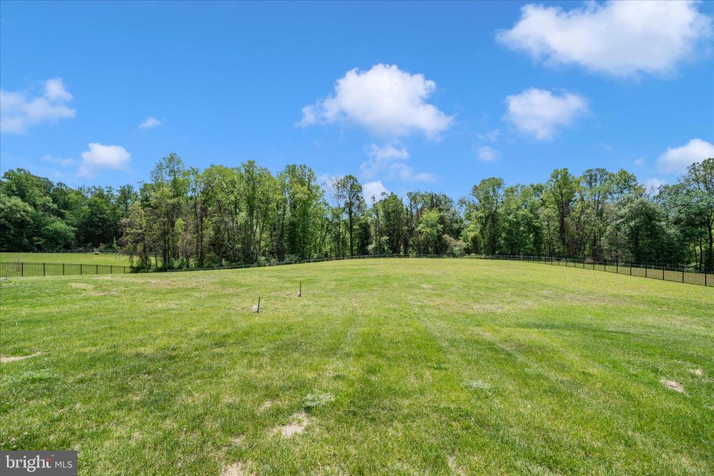 14640 SENECA FARM LANE