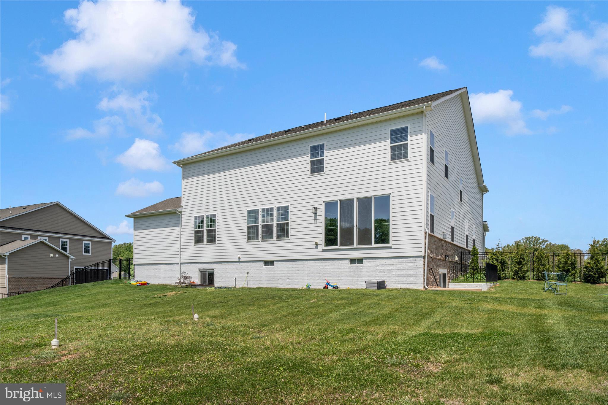 14640 SENECA FARM LANE